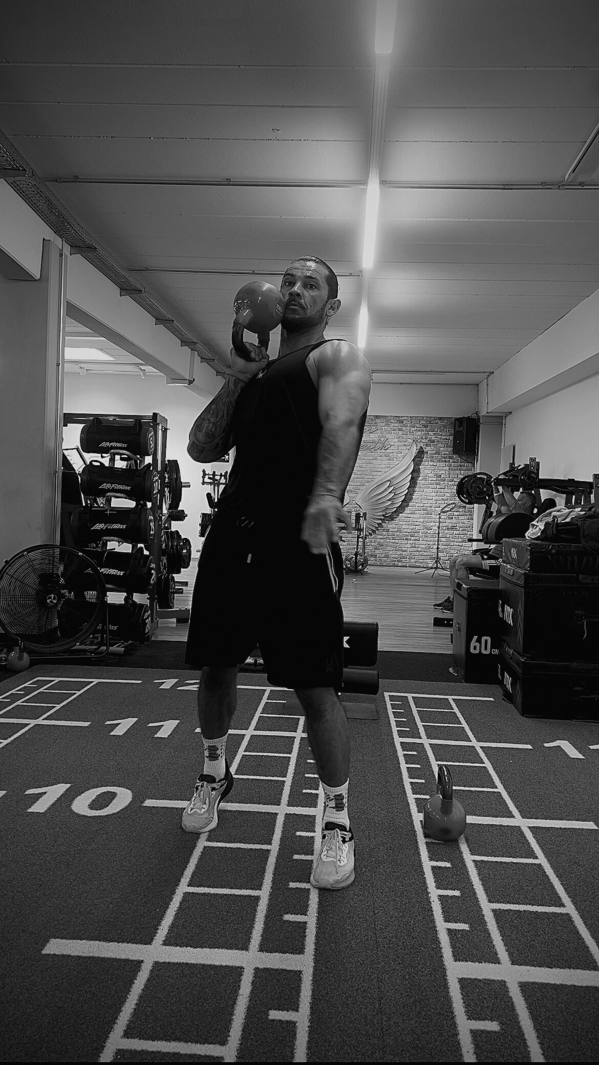 Kettlebell-Training an der Koordinationsleiter